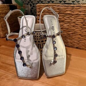 Katy Perry Camie Gemstone Sandals Silver Square Toe Navy Stone Women's 5.5 NWOT